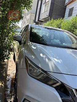 نيسان فيرسا